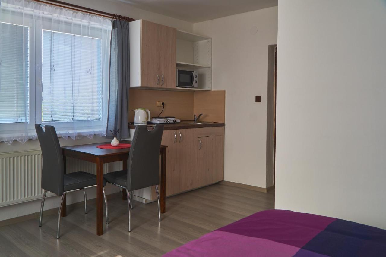 Apartmány Marjánka Jenisovice  Kültér fotó